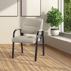 Chaise visiteur en similicuir et cadre finition noire