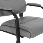 Chaise visiteur en similicuir et cadre finition noire