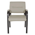 Chaise visiteur en similicuir et cadre finition noire